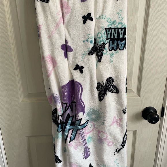 Disney Hannah Montana Plush Throw Blanket - Picture 4 of 5